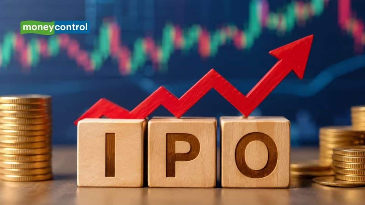 ESDS Software IPO: 28 गुना से ज्यादा भरा, GMP देखकर गदगद हुए निवेशक! आज है बोली लगाने का आखिरी मौका ESDS Software IPO: 28 गुना से ज्यादा भरा, GMP देखकर गदगद हुए निवेशक! आज है बोली लगाने का आखिरी मौका
