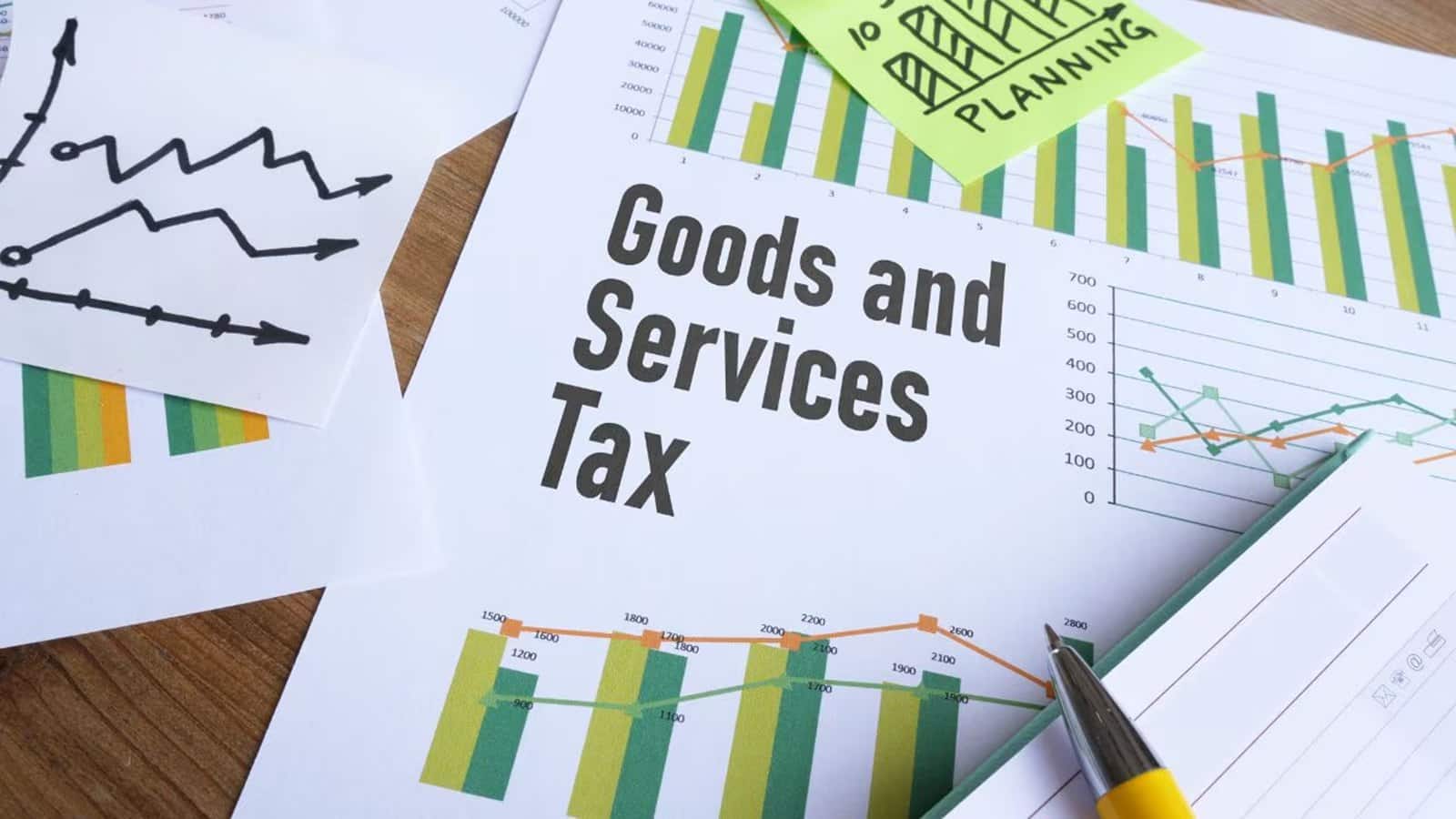 ग्रॉस GST कलेक्शन अगस्त में 15% बढ़ा, रिफंड में 68% का इजाफा ग्रॉस GST कलेक्शन अगस्त में 15% बढ़ा, रिफंड में 68% का इजाफा