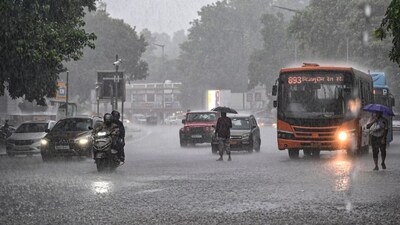IMD Weather Update: देश के मध्य और पूर्वी राज्यों में भी आंधी और बिजली गिरने का जोखिम बना हुआ है