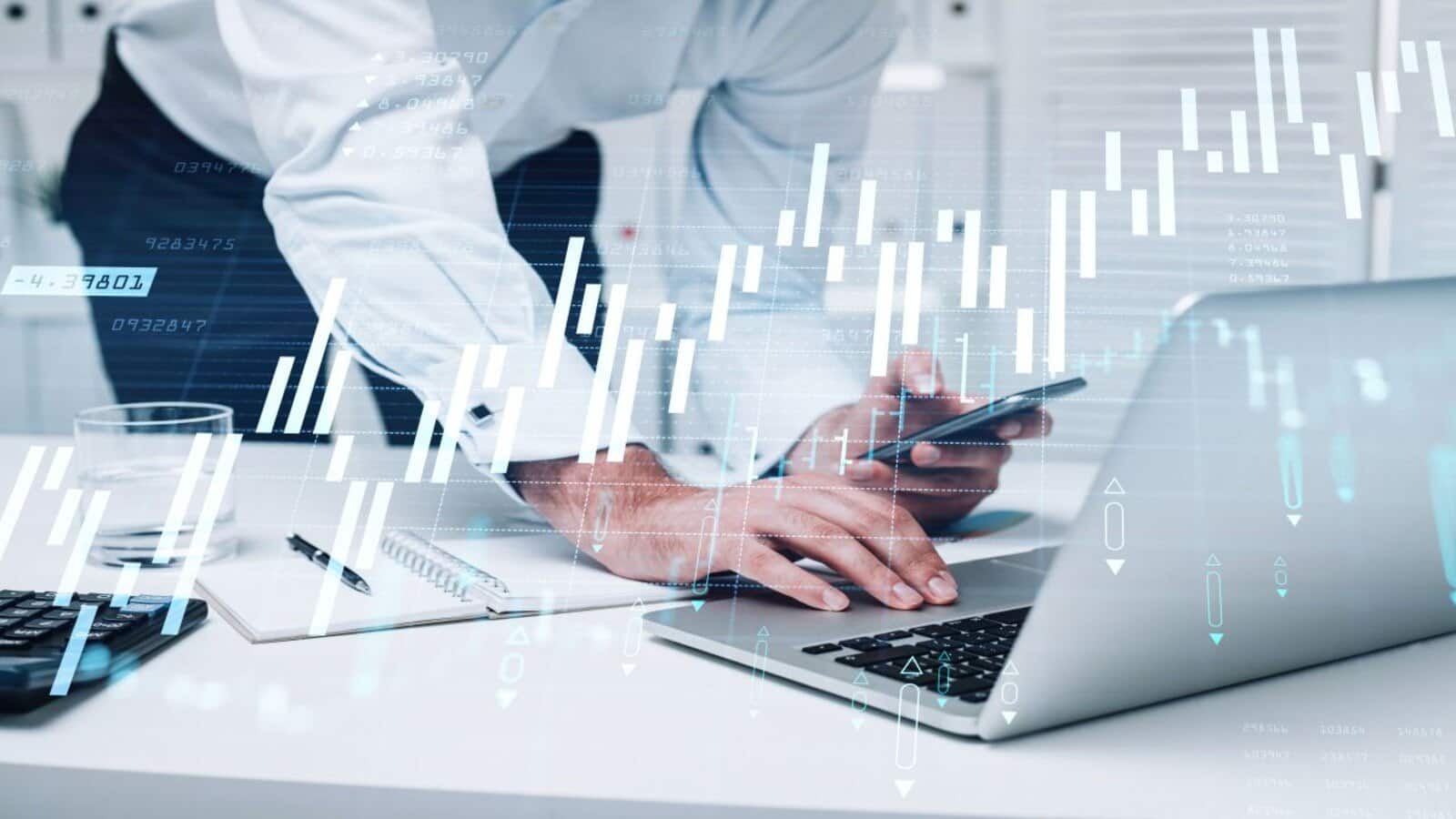 Stocks to Watch: 18 सितंबर को IndiGo, NLC India, Bharat Forge समेत इन शेयरों में दिख सकती है बड़ी हलचल, साथ में 5 लिस्टिंग Stocks to Watch: 18 सितंबर को IndiGo, NLC India, Bharat Forge समेत इन शेयरों में दिख सकती है बड़ी हलचल, साथ में 5 लिस्टिंग