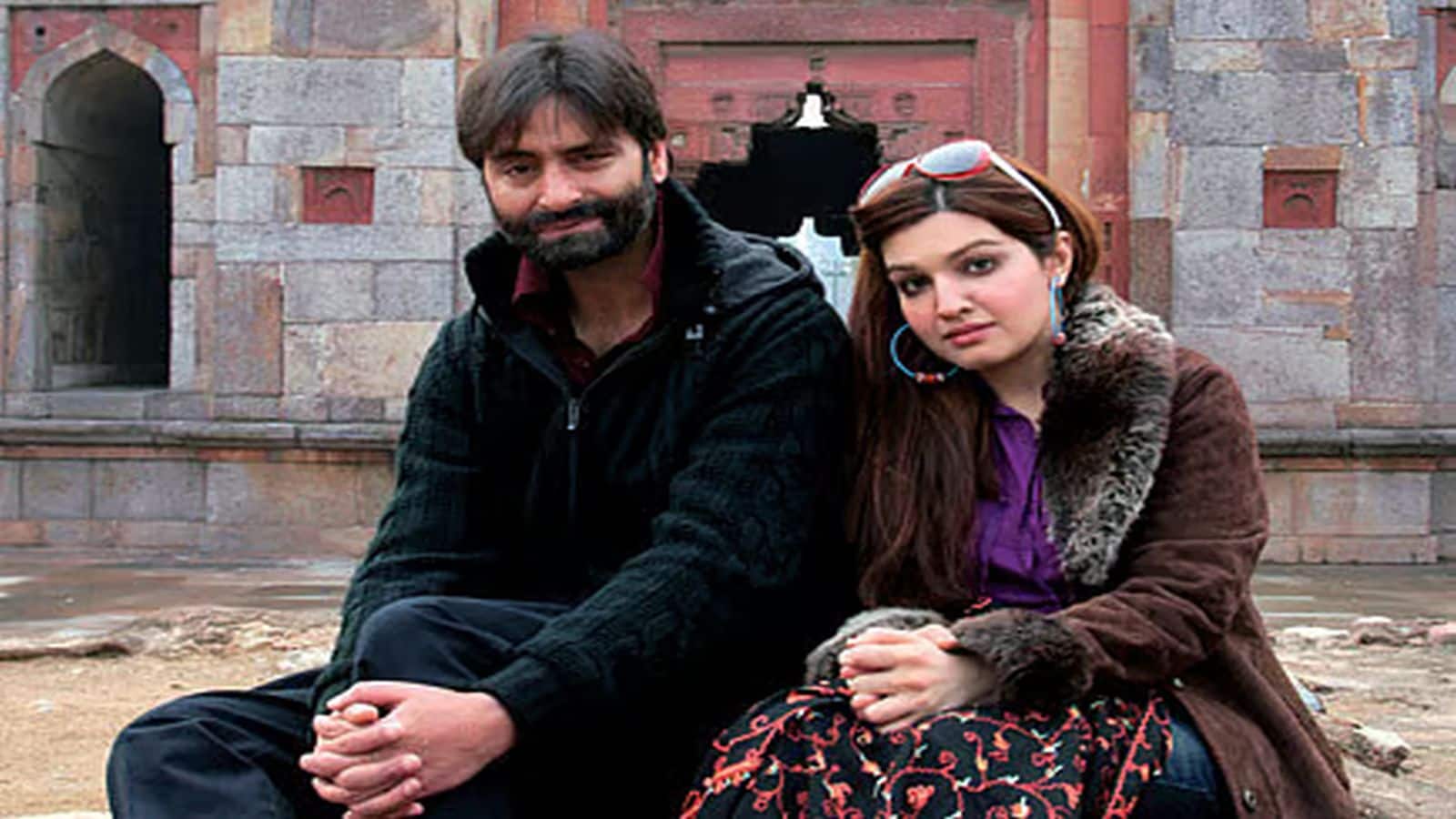 Yasin Malik wife: '8 साल से आवाज नहीं सुनी...'; तिहाड़ जेल में बंद यासीन मलिक अपनी पाकिस्तानी पत्नी को देगा तलाक, खुद के लिए की फांसी की मांग Yasin Malik wife: '8 साल से आवाज नहीं सुनी...'; तिहाड़ जेल में बंद यासीन मलिक अपनी पाकिस्तानी पत्नी को देगा तलाक, खुद के लिए की फांसी की मांग