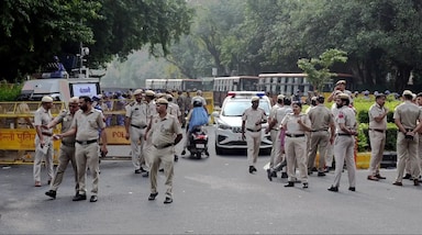 Delhi Police security: सेंट्रल पार्क दो दिन बंद क्यों रहेगा? कनॉट प्लेस में तिरंगा कार्यक्रम से पहले बड़ा फैसला 6 %E0%A4%95%E0%A4%A8%E0%A5%89%E0%A4%9F %E0%A4%AA%E0%A5%8D%E0%A4%B2%E0%A5%87%E0%A4%B8