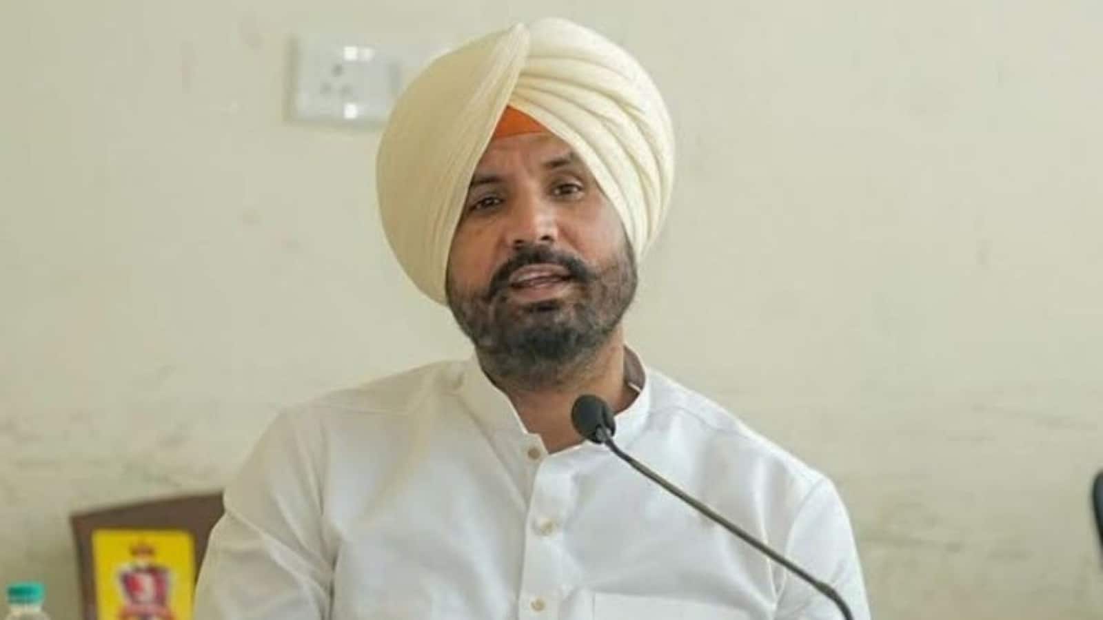 'आपसी कलह की वजह से पंजाब कांग्रेस को हुआ नुकसान', इस्तीफे के बाद अमरिंदर वड़िंग का बड़ा बयान 'आपसी कलह की वजह से पंजाब कांग्रेस को हुआ नुकसान', इस्तीफे के बाद अमरिंदर वड़िंग का बड़ा बयान