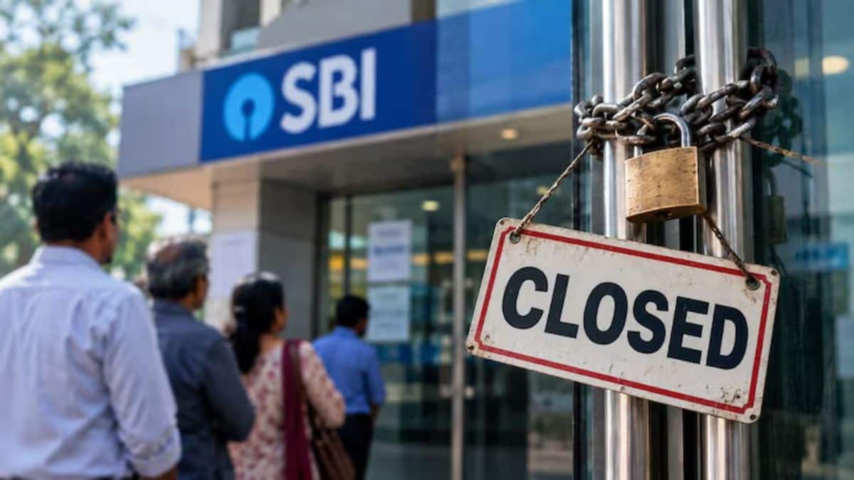 Bank Holidays: नवंबर के 30 में से 16 दिन बंद रहेंगे बैंक! देख लें RBI की छुट्टियों की ये पूरी लिस्ट Bank Holidays: नवंबर के 30 में से 16 दिन बंद रहेंगे बैंक! देख लें RBI की छुट्टियों की ये पूरी लिस्ट
