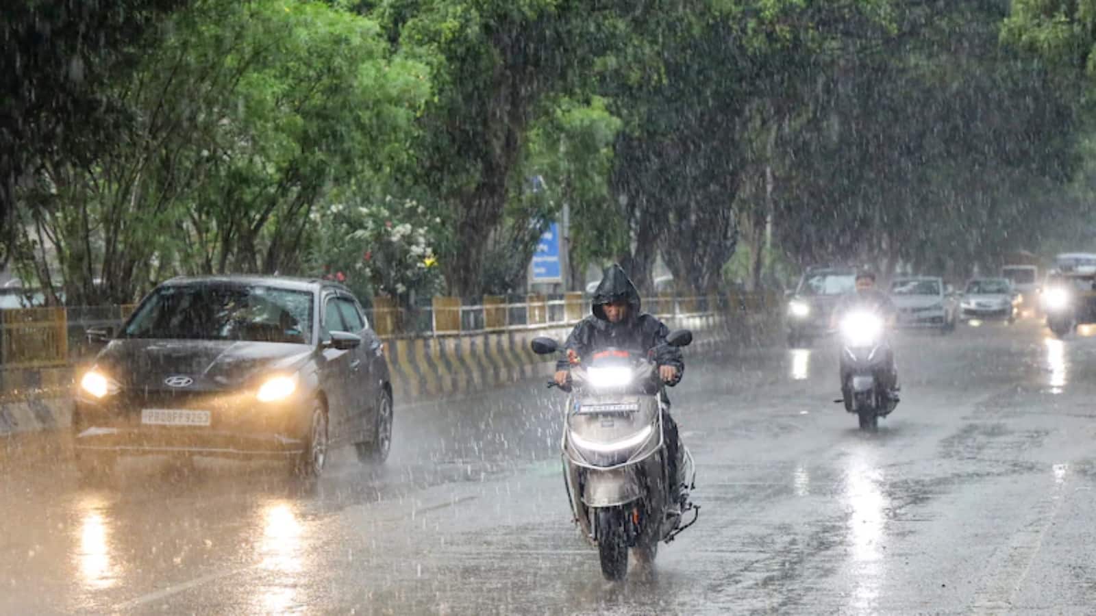 Delhi Weather: दशहरे पर नहीं होगी बारिश, लेकिन प्रदूषण बढ़ा रहा चिंता; जानें अगले 5 दिन का मौसम और AQI Delhi Weather: दशहरे पर नहीं होगी बारिश, लेकिन प्रदूषण बढ़ा रहा चिंता; जानें अगले 5 दिन का मौसम और AQI