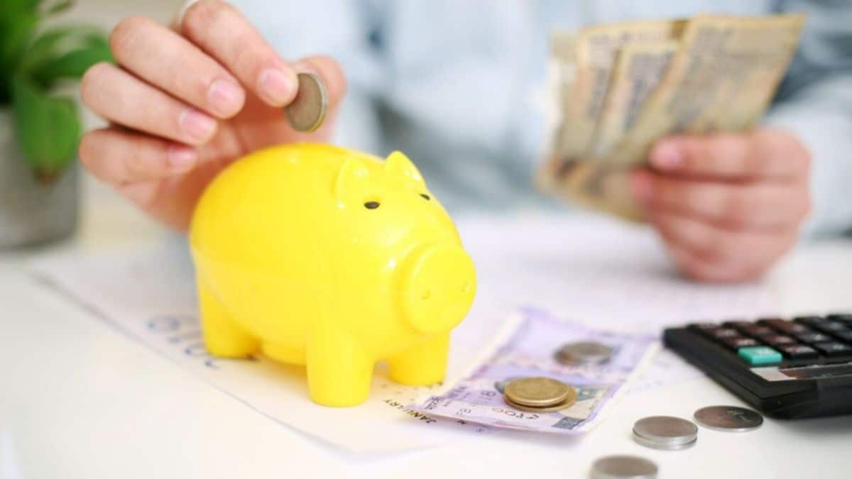 EPS Pension Rules: EPFO का ₹25,000 वाला नियम लागू होने के बाद समझें अपनी पेंशन का पूरा हिसाब EPS Pension Rules: EPFO का ₹25,000 वाला नियम लागू होने के बाद समझें अपनी पेंशन का पूरा हिसाब