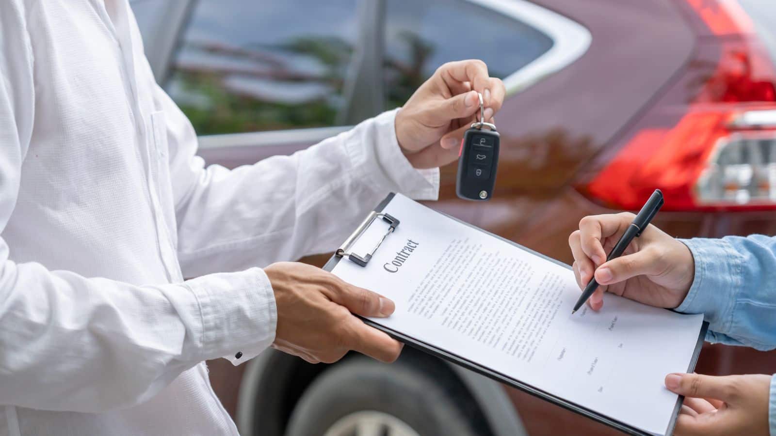 बॉस हो तो ऐसी! कर्मचारियों को गिफ्ट कर दी 43-43 लाख की BMW, वजह जानकर दिल खुश हो जाएगा बॉस हो तो ऐसी! कर्मचारियों को गिफ्ट कर दी 43-43 लाख की BMW, वजह जानकर दिल खुश हो जाएगा