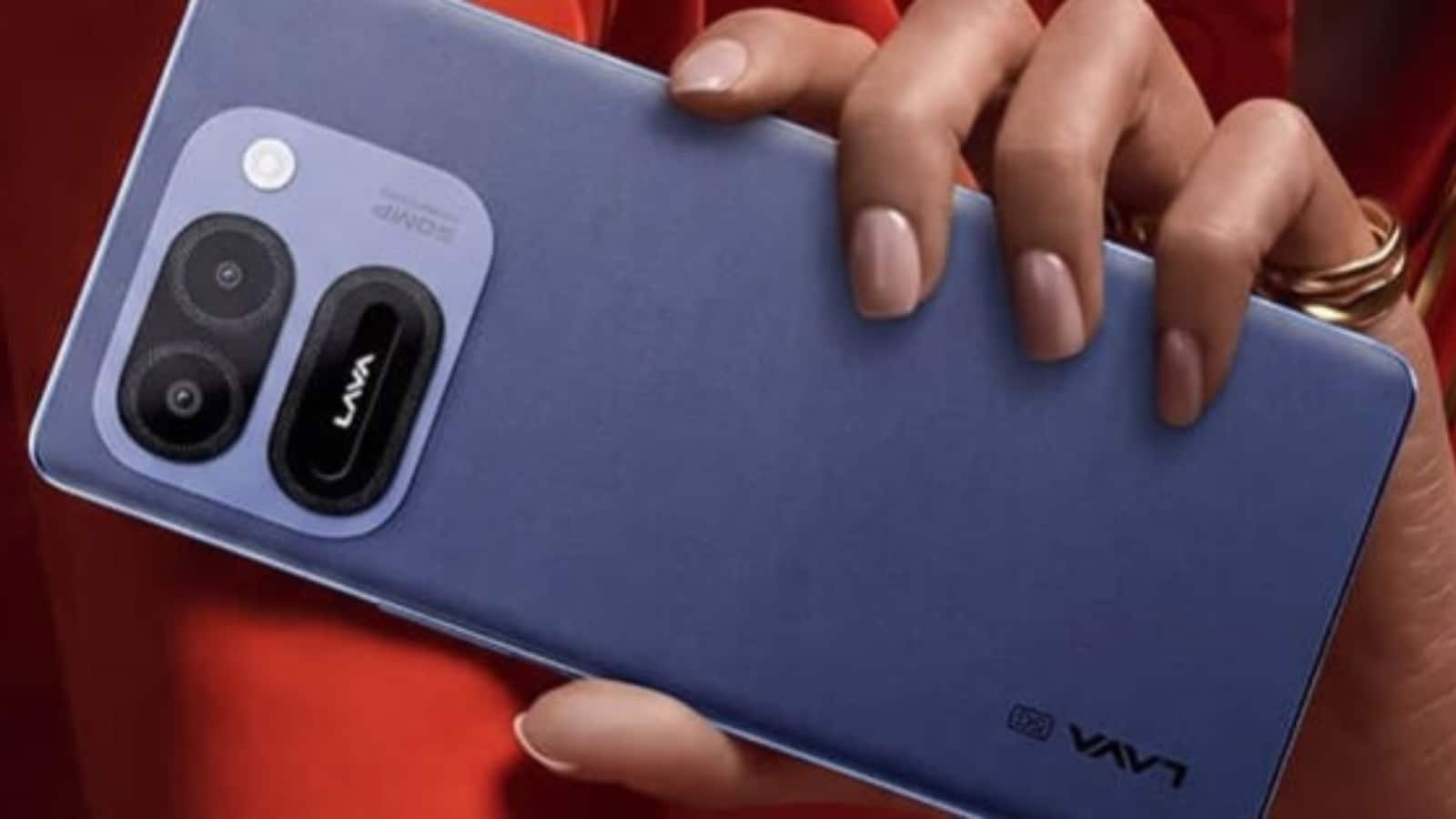 भारत में Lava Aura Curve लॉन्च: मिनी रियर डिस्प्ले और 6,000mAh बैटरी के साथ; जानें कीमत भारत में Lava Aura Curve लॉन्च: मिनी रियर डिस्प्ले और 6,000mAh बैटरी के साथ; जानें कीमत