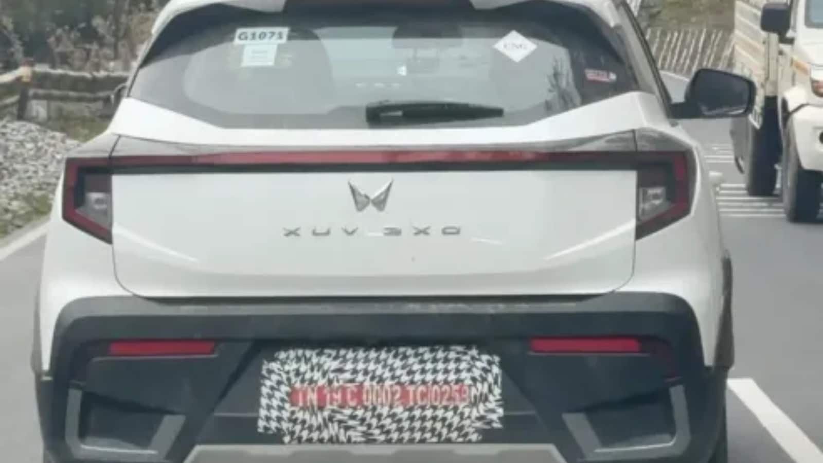 कल लॉन्च होगी Mahindra XUV 3XO CNG, पैनोरमिक सनरूफ समेत मिलेंगे कई खास फीचर्स कल लॉन्च होगी Mahindra XUV 3XO CNG, पैनोरमिक सनरूफ समेत मिलेंगे कई खास फीचर्स