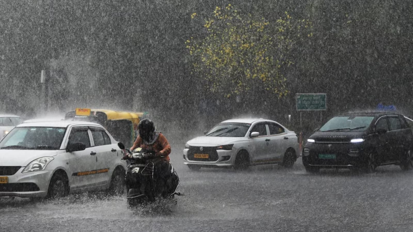 कल का मौसम: 10 अक्टूबर को राजस्थान से लेकर उत्तराखंड तक आंधी-तूफान का अलर्ट, IMD ने जारी किया ये अलर्ट कल का मौसम: 10 अक्टूबर को राजस्थान से लेकर उत्तराखंड तक आंधी-तूफान का अलर्ट, IMD ने जारी किया ये अलर्ट