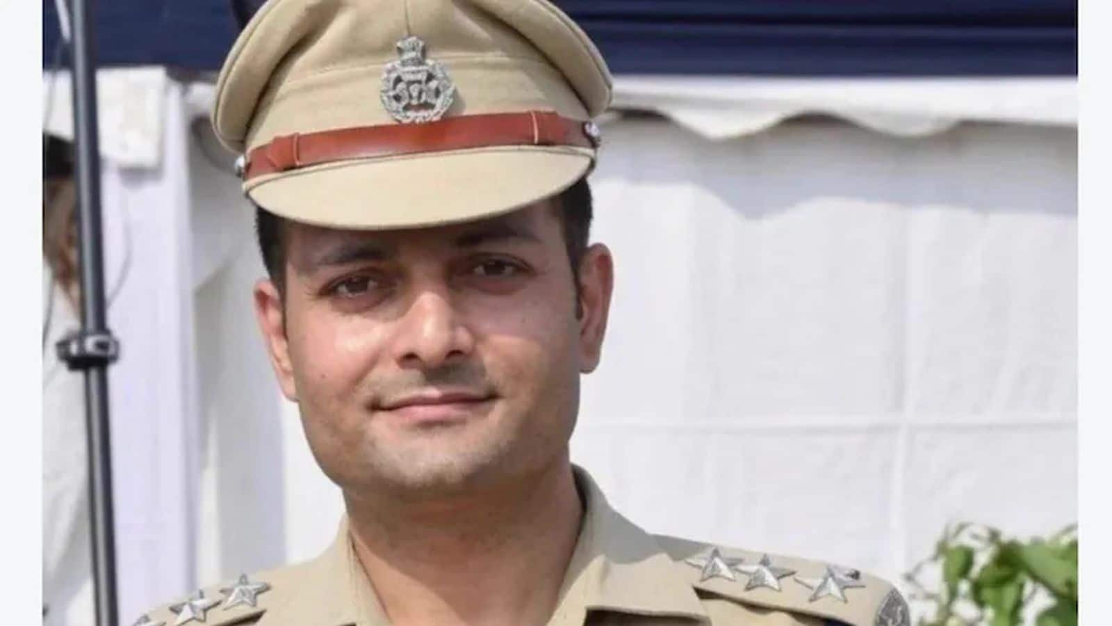 ACP Vivek Bhagat: महिला पत्रकारों के यौन उत्पीड़न के आरोपी एसीपी विवेक भगत का प्रमोशन रुका, एडिशनल DCP के पद पर हुए थे प्रमोट ACP Vivek Bhagat: महिला पत्रकारों के यौन उत्पीड़न के आरोपी एसीपी विवेक भगत का प्रमोशन रुका, एडिशनल DCP के पद पर हुए थे प्रमोट