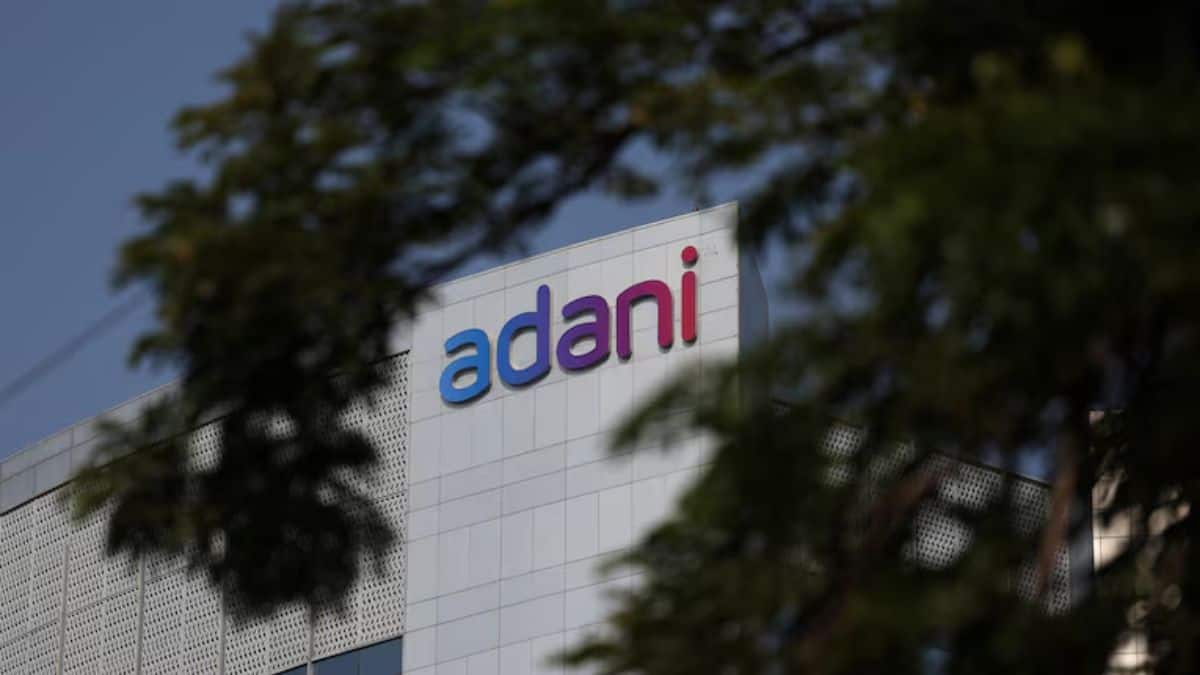 Adani Group: जयपुर एयरपोर्ट के नीचे मेट्रो टनल बनाएगा अदाणी ग्रुप! ₹921 करोड़ के प्रोजेक्ट में निकला सबसे आगे Adani Group: जयपुर एयरपोर्ट के नीचे मेट्रो टनल बनाएगा अदाणी ग्रुप! ₹921 करोड़ के प्रोजेक्ट में निकला सबसे आगे