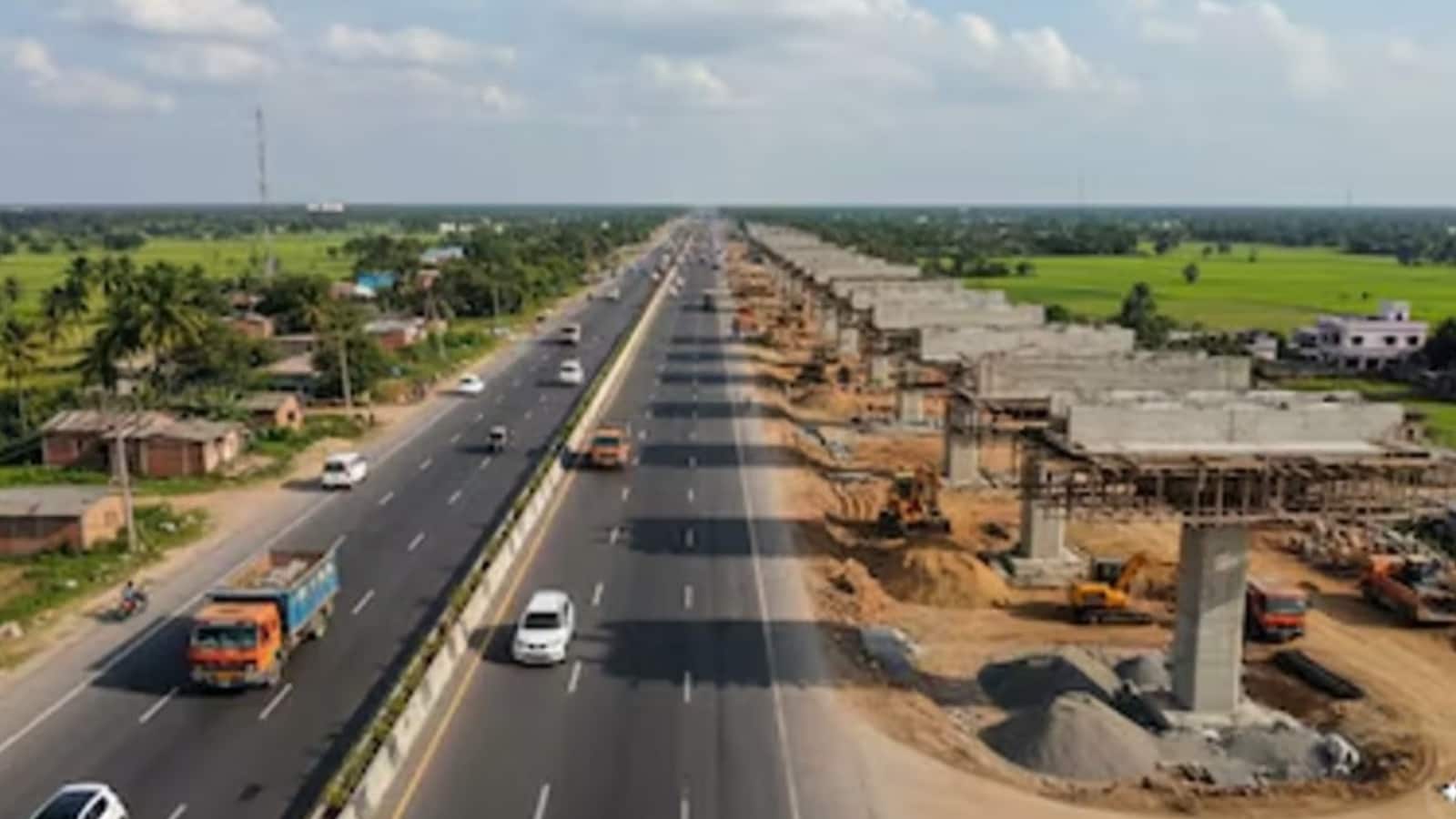 Bihar Road Projects: केंद्र ने बिहार को दी बड़ी सौगात, इन 5 बड़ी परियोजनाओं को दी गई मंजूरी Bihar Road Projects: केंद्र ने बिहार को दी बड़ी सौगात, इन 5 बड़ी परियोजनाओं को दी गई मंजूरी