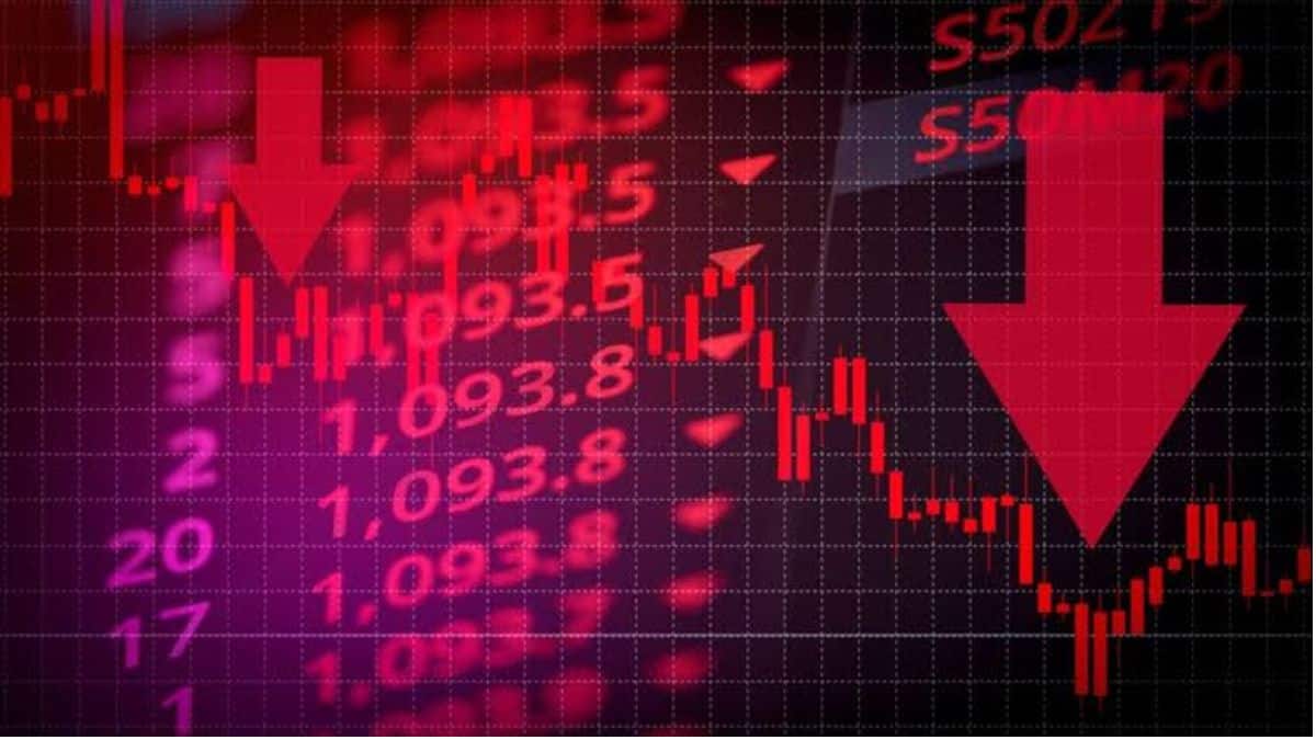 Share Market Fall: बंपर तेजी के बाद आई तबाही! इन 4 वजहों से सेंसेक्स डे हाई से 1,200 अंक टूटा Share Market Fall: बंपर तेजी के बाद आई तबाही! इन 4 वजहों से सेंसेक्स डे हाई से 1,200 अंक टूटा