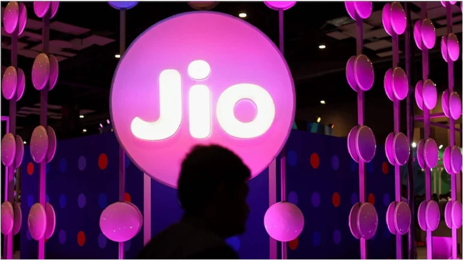 Jio Platforms ने आईपीओ का प्राइस बैंड तय किया, जानिए इश्यू के बारे में सबसे जरूरी बातें Jio Platforms ने आईपीओ का प्राइस बैंड तय किया, जानिए इश्यू के बारे में सबसे जरूरी बातें