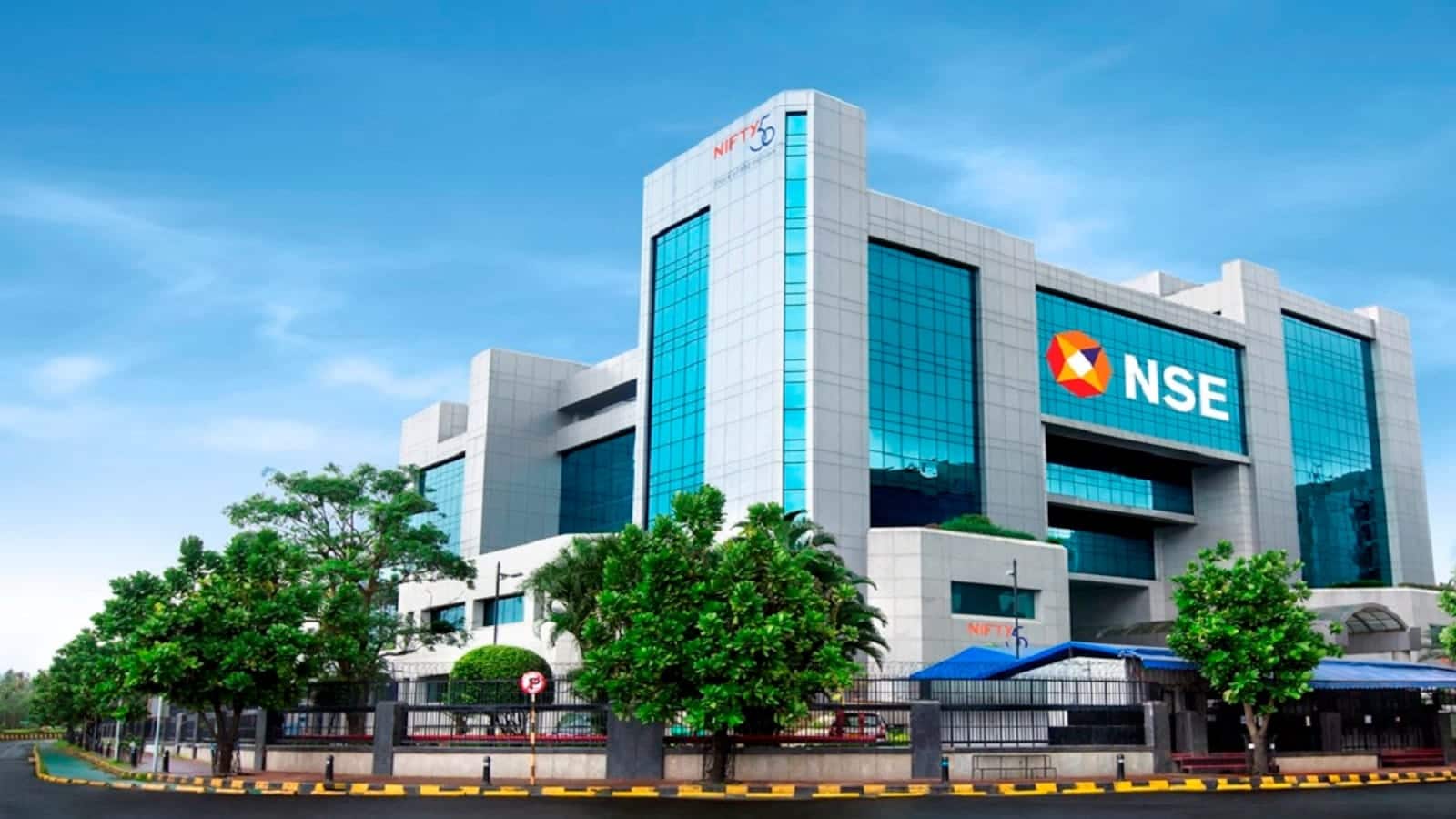 कॉरपोरेट बॉन्ड इंडेक्स का फ्यूचर्स कॉन्ट्रैक्ट! NSE को SEBI की हरी झंडी, अब इस सिग्नल का है इंतजार कॉरपोरेट बॉन्ड इंडेक्स का फ्यूचर्स कॉन्ट्रैक्ट! NSE को SEBI की हरी झंडी, अब इस सिग्नल का है इंतजार