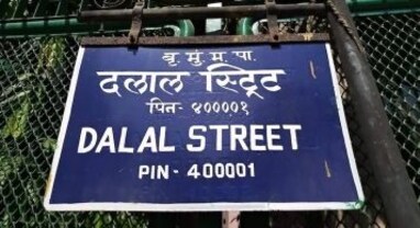 Top 10 trading ideas: એક્સપર્ટ્સના બતાવેલા આજના 10 પસંદગીના સ્ટૉક્સ જો 3-4 સપ્તાહમાં બદલી શકે છે તમારી કિસ્મત