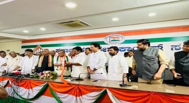 Karnataka Elections 2023: કર્ણાટક ચૂંટણી પહેલા ભાજપને મોટો ફટકો, પૂર્વ સીએમ જગદીશ શેટ્ટર કોંગ્રેસમાં જોડાયા