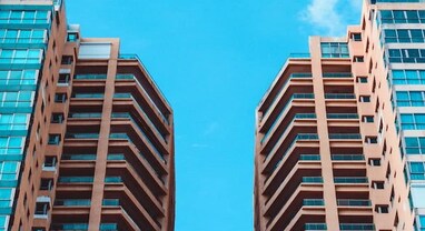 Real Estate Stocks: હૈદરાબાદમાં 2 પ્રોજેક્ટ પૂર્ણ, ₹3,000 કરોડના રોકાણથી શેરને સપોર્ટ