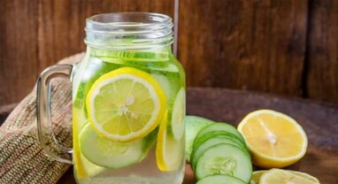 Detox Drink: આ ડિટોક્સ વોટરથી સેહત રહેશે સ્વસ્થ, વધશે રોગપ્રતિકારક શક્તિ, સ્કીનમાં આવશે ગ્લો