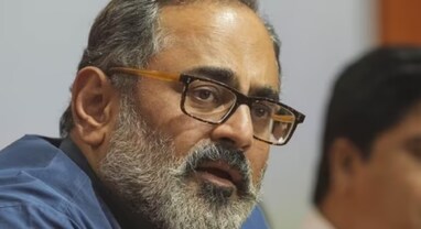 ટ્વિટરના પૂર્વ CEO જેક ડોર્સીએ સરકાર પર લગાવ્યા ગંભીર આરોપ, રાજીવ ચંદ્રશેખરે આરોપોને ગણાવ્યા ખોટા ટ્વિટરના પૂર્વ CEO જેક ડોર્સીએ સરકાર પર લગાવ્યા ગંભીર આરોપ, રાજીવ ચંદ્રશેખરે આરોપોને ગણાવ્યા ખોટા