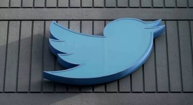 Twitter New Rules: ઈલોન મસ્કે ટ્વિટર પર એક લિમિટ કરી નક્કી, હવે તમે દરરોજ માત્ર એટલી જ પોસ્ટ વાંચી શકશો Twitter New Rules: ઈલોન મસ્કે ટ્વિટર પર એક લિમિટ કરી નક્કી, હવે તમે દરરોજ માત્ર એટલી જ પોસ્ટ વાંચી શકશો