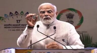 PM મોદીનો દાવોઃ દરેક ખેડૂતને વાર્ષિક 50,000 રૂપિયાનો મળી રહ્યો છે ફાયદો, કહ્યું- આ વચન નથી પરંતુ મોદીની ગેરંટી છે PM મોદીનો દાવોઃ દરેક ખેડૂતને વાર્ષિક 50,000 રૂપિયાનો મળી રહ્યો છે ફાયદો, કહ્યું- આ વચન નથી પરંતુ મોદીની ગેરંટી છે