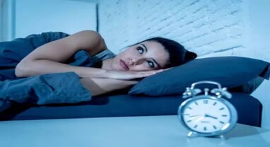 Sleeping Tips: પુરુષો કરતાં સ્ત્રીઓને ઊંઘમાં વધુ તકલીફ કેમ થાય છે? જાણો કારણ અને ઉકેલ