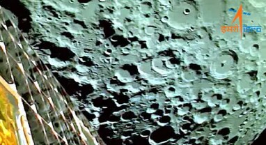 chandrayaan 3 moon video: ચંદ્રયાન 3 એ મોકલ્યો ચંદ્રનો સૌથી ખુબસૂરત વીડિયો, તમે જોયો કે નહીં? chandrayaan 3 moon video: ચંદ્રયાન 3 એ મોકલ્યો ચંદ્રનો સૌથી ખુબસૂરત વીડિયો, તમે જોયો કે નહીં?