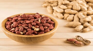 Soaked Peanuts Benefits: રોજ સવારે પલાળેલી મગફળી ખાઓ, તમારું મગજ કોમ્પ્યુટર કરતા વધુ ઝડપથી કામ કરશે, બીજા ઘણા ફાયદા થશે