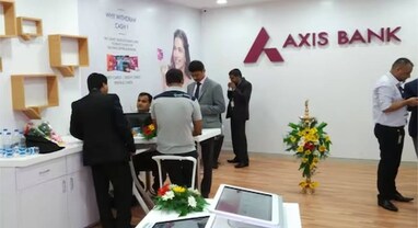 Axis Bank એ વધાર્યા FD પર વ્યાજ, બેંક આપી રહી છે 18 મહીનાની એફડી પર 7.20% નું વ્યાજ