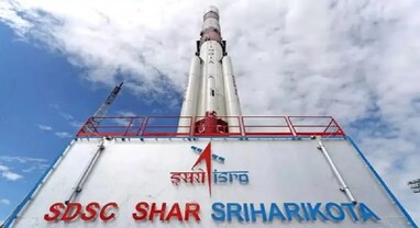 Chandrayaan-4: ચંદ્ર પરથી માટી લાવવાની તૈયારી, 350 કિલોનું ઉતરશે રોવર, જાણો ISROનું આગામી મિશન