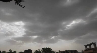 Gujarat Weather Updates: હવામાન નિષ્ણાંત અંબાલાલ પટેલની આગાહી ચોમાસા જેવો ભારે કમોસમી વરસાદ પડશે