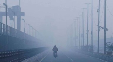 Gujarat Weather: ગુજરાતમાં કમોસમી વરસાદ બાદ કાતિલ ઠંડીનો કહેર, રાજ્યમાં પવન સાથે ઠંડીનો ચમકારો Gujarat Weather: ગુજરાતમાં કમોસમી વરસાદ બાદ કાતિલ ઠંડીનો કહેર, રાજ્યમાં પવન સાથે ઠંડીનો ચમકારો