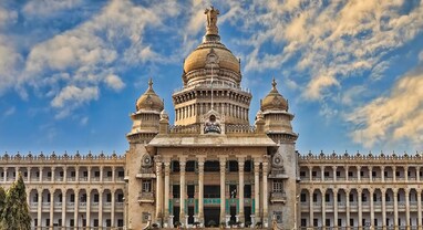 MBA Colleges Abroad: ઓછા ખર્ચે વિદેશથી બિઝનેસ એડમિનિસ્ટ્રેશનનો કરો અભ્યાસ, ડિગ્રી પૂર્ણ કર્યા પછી મળશે કરોડોનું પેકેજ