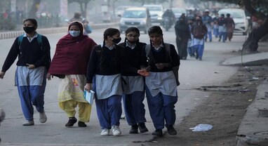 Gujarat winter: શાળામાં ગરમ કપડાને લઈ પ્રાથમિક શિક્ષણ નિયામકનો પરિપત્ર, જાણો શું કહ્યું?