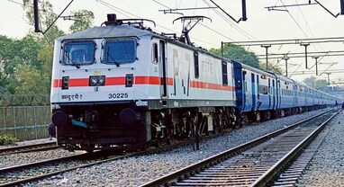 Vadodara railway station: રેલવેમાં મુસાફરી કરતા વડોદરા વાસિયો માટે રાહતના સમાચાર! આ સ્ટેશનો વચ્ચે ડાયરેક્ટ ટ્રેન શરૂ