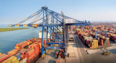 Adani Ports Q4: વર્ષના આધાર પર કંપનીનો નફો 47.8% વધીને ₹3014 કરોડ પર, આવક 23% વધી
