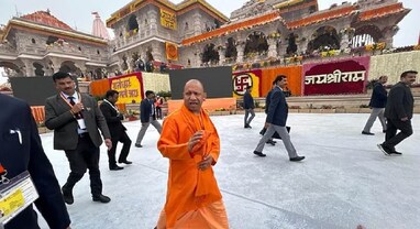 Ram Mandir: કોણ કોણ પ્રાણ પ્રતિષ્ઠા સમારોહમાં હાજર, કોણે શું કહ્યું, સાથે જૂઓ PM મોદીએ હેલિકોપ્ટરમાંથી બનાવેલો વીડિયો