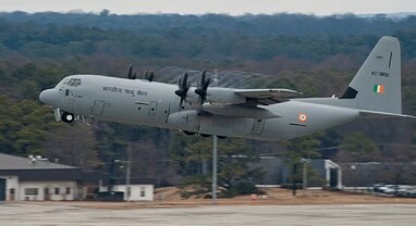 IAF: એરફોર્સને મળી મોટી સફળતા, પહેલીવાર સુપર હરક્યુલસ એરક્રાફ્ટે રાત્રે કારગીલમાં કર્યું સફળ લેન્ડિંગ, જુઓ વીડિયો
