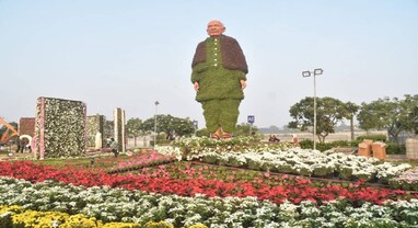 Ahmedabad Flower Show 2024: અમદાવાદના ‘ફ્લાવર શો’નો વિશ્વમાં વાગ્યો ડંકો, ગિનિસ બુકમાં નોંધાયું નામ, PM મોદીએ લીધી મુલાકાત
