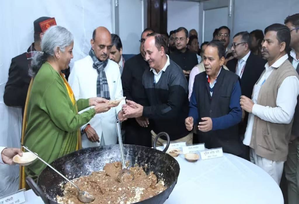 Budget 2024 બજેટ પહેલા કેમ ઉજવાય છે 'Halwa Ceremony', જાણો શું છે