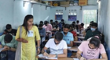 Gujarat Board Exam Evaluation: ગુજરાતમાં બાળકોને માર્કસ આપવામાં ભૂલ કરનારા શિક્ષકો સામે કાર્યવાહી, 1.5 કરોડનો દંડ