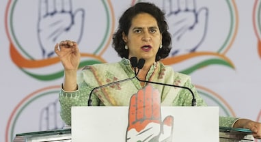 lok sabha election: ‘મારી માતાનું મંગળસૂત્ર દેશ માટે કુર્બાન'.. પ્રિયંકા ગાંધીએ પીએમ મોદી પર કર્યો પલટવાર
