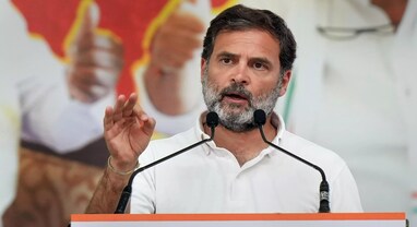 Rahul Gandhi: રાહુલે 'ગાંધી' અટક છોડવી જોઈએ, DNA ટેસ્ટ કરાવવો જોઈએ, ડાબેરી નેતાના નિવેદન પર હોબાળો Rahul Gandhi: રાહુલે 'ગાંધી' અટક છોડવી જોઈએ, DNA ટેસ્ટ કરાવવો જોઈએ, ડાબેરી નેતાના નિવેદન પર હોબાળો