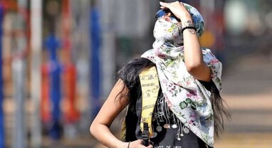 Weather Update: દેશભરમાં ભીષણ ગરમીથી લોકોના હાલ બેહાલ, 123 વર્ષ પછી એપ્રિલ મહિનો રહ્યો સૌથી ગરમ Weather Update: દેશભરમાં ભીષણ ગરમીથી લોકોના હાલ બેહાલ, 123 વર્ષ પછી એપ્રિલ મહિનો રહ્યો સૌથી ગરમ
