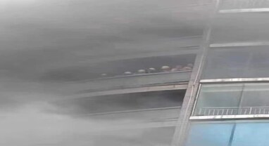 Fire in China Shopping Mall: ચીનના ઝિગોંગ શહેરમાં એક શોપિંગ મોલમાં ભીષણ આગ, 16 લોકોના મોત