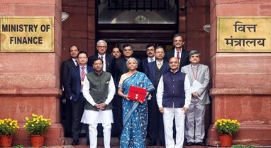 Budget 2024: બજેટની સાથે ઇતિહાસ રચવા જઈ રહ્યાં છે નાણામંત્રી નિર્મલા સીતારમણ, એક નજર બજેટ સાથે સંબંધિત રેકોર્ડ પર Budget 2024: બજેટની સાથે ઇતિહાસ રચવા જઈ રહ્યાં છે નાણામંત્રી નિર્મલા સીતારમણ, એક નજર બજેટ સાથે સંબંધિત રેકોર્ડ પર