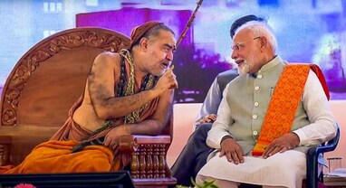 NDA એટલે નરેન્દ્ર દામોદરદાસનું અનુશાસન, વારાણસીમાં PM મોદી સામે શંકરાચાર્યનું નિવેદન