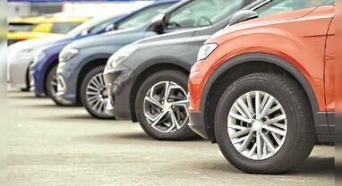Motor insurance: શું પેટ્રોલમાં 20% ઇથેનૉલ મળવાથી તમારે કાર વીમા પ્રીમિયમ પર પડશે અસર?